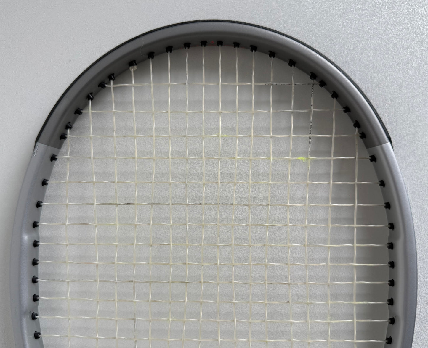 Wilson Pro Staff 97 V12 Limited Edition