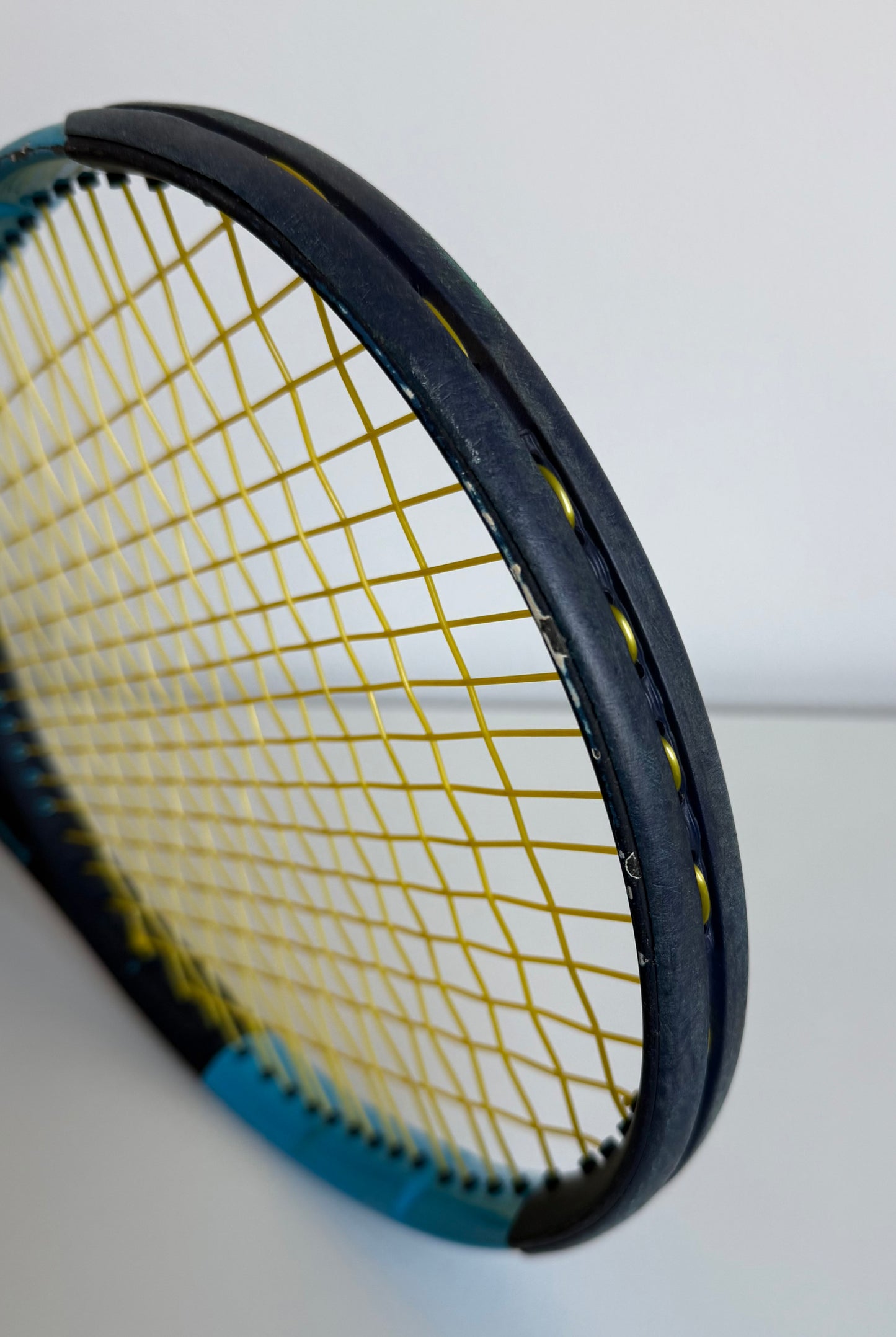 Wilson Ultra 100 V2 Tennis Racket