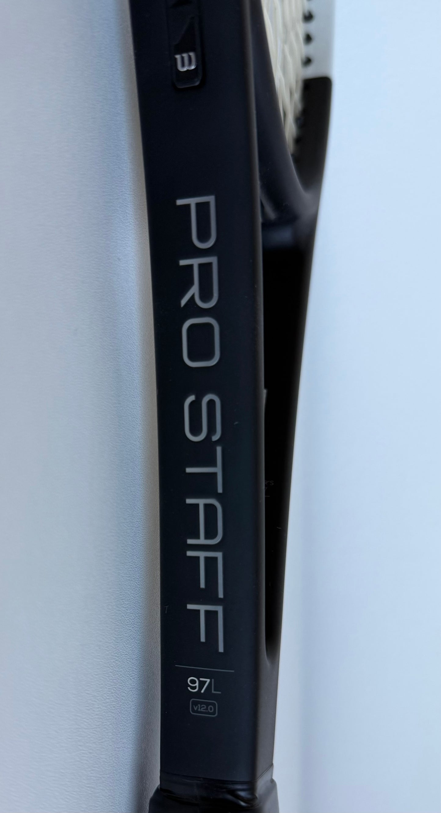 Wilson Pro Staff 97L V12 (290g)