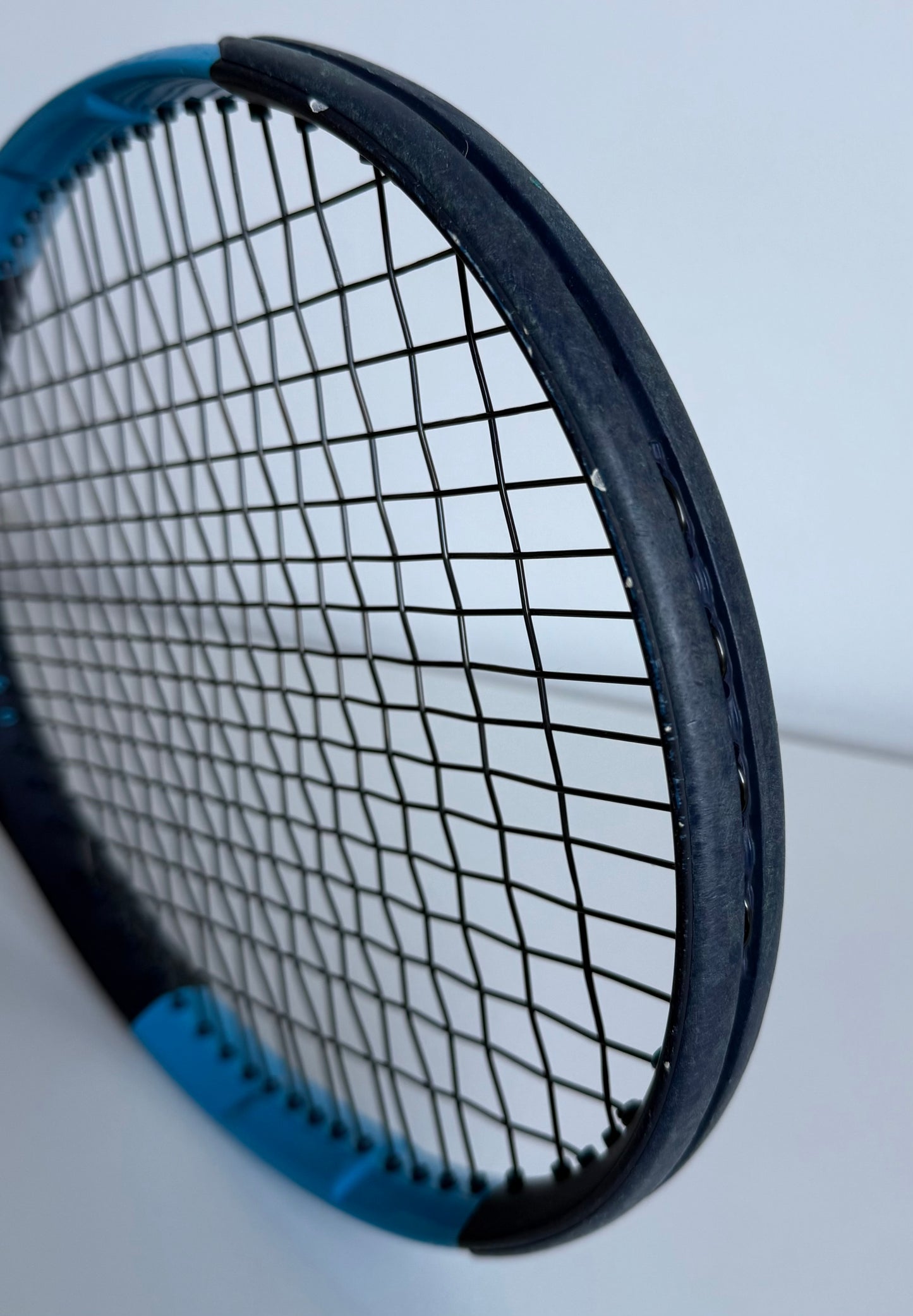 Wilson Ultra 100 V2 Tennis Racket