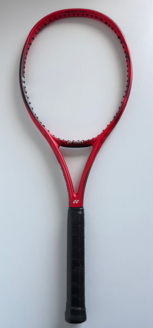 Yonex VCORE 98 Plus (2018)
