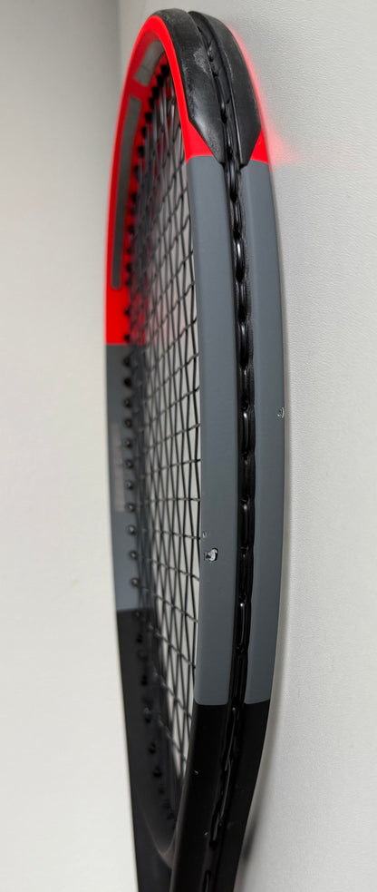 Wilson Clash 100 V1 Tennis Racket