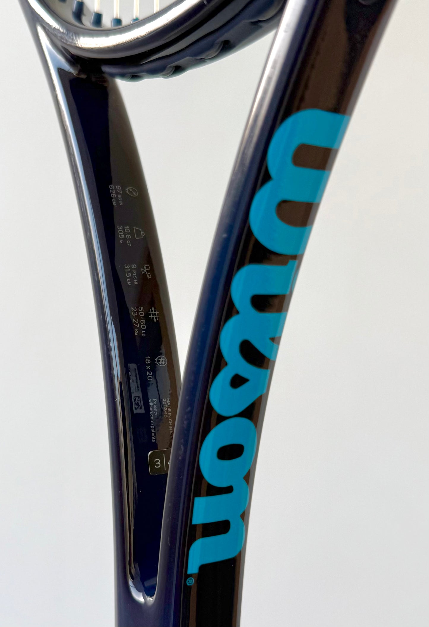 Wilson Ultra Tour V2