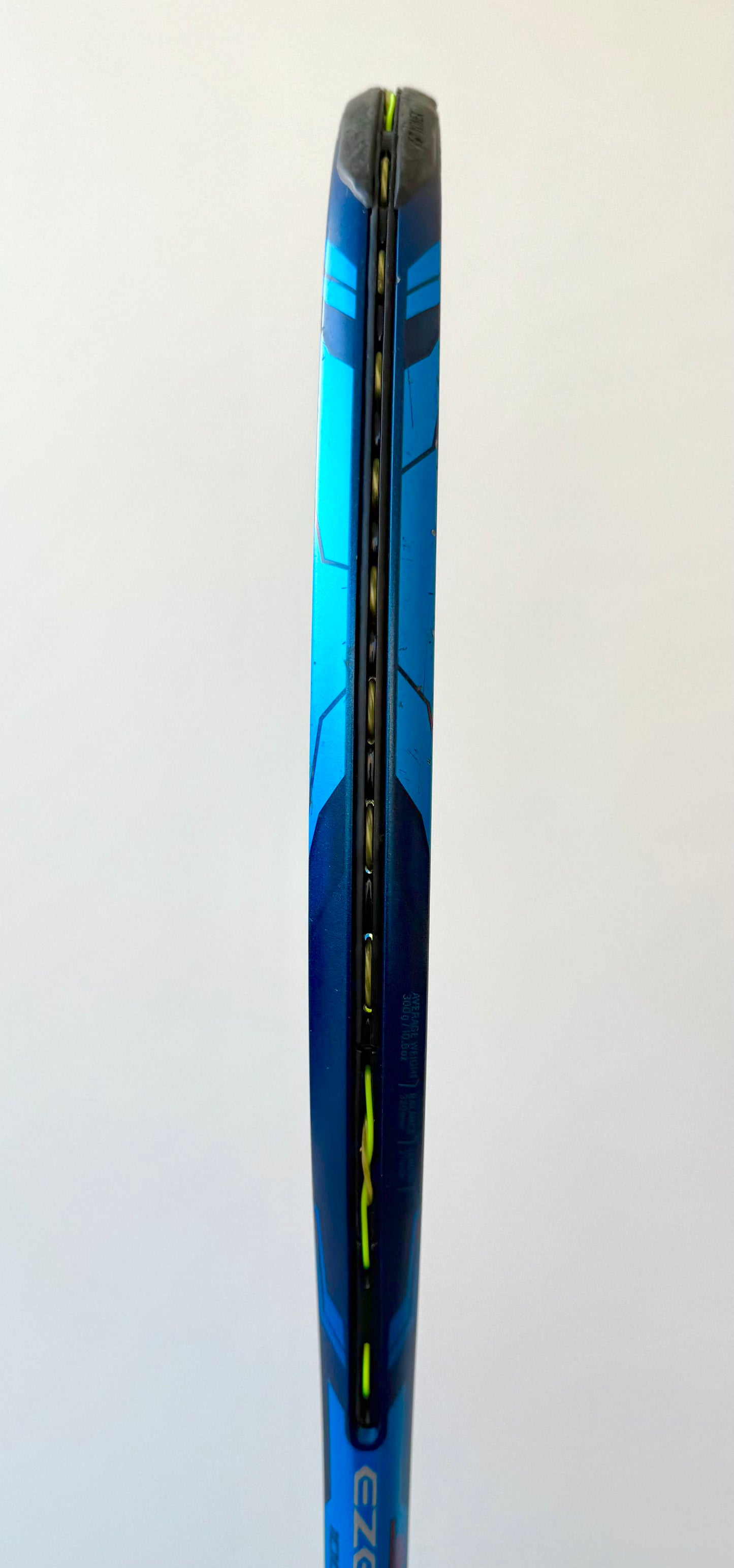 Yonex EZONE 100 (2020)