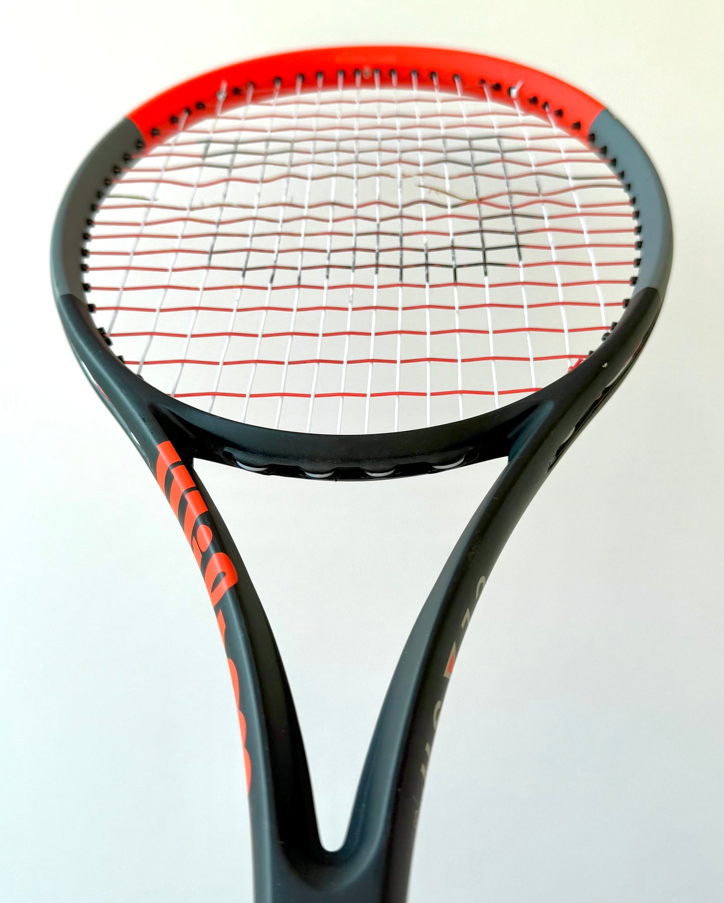Wilson Clash 98 V1 Tennis Racket