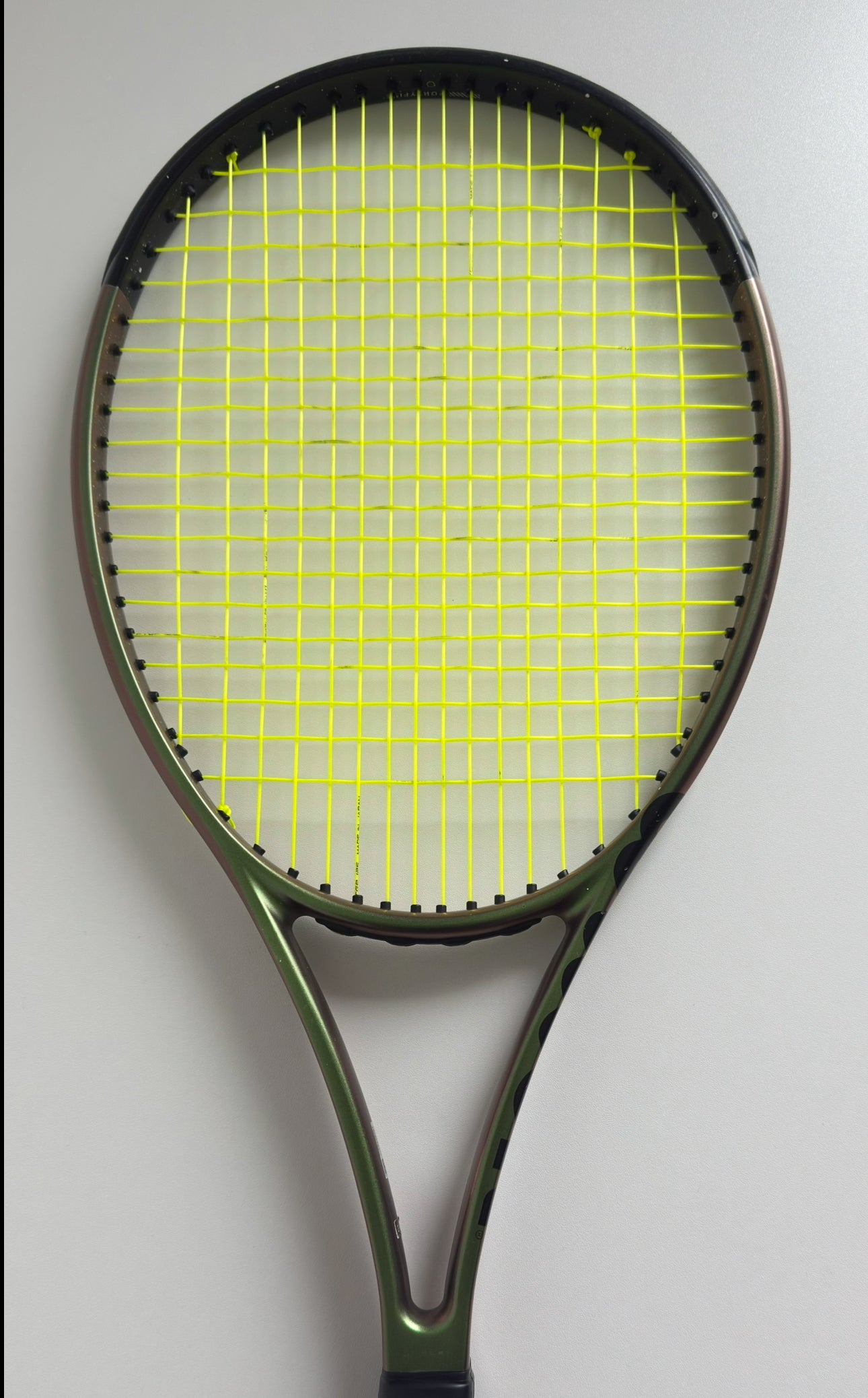 Wilson Blade 98 V8 (16X19)